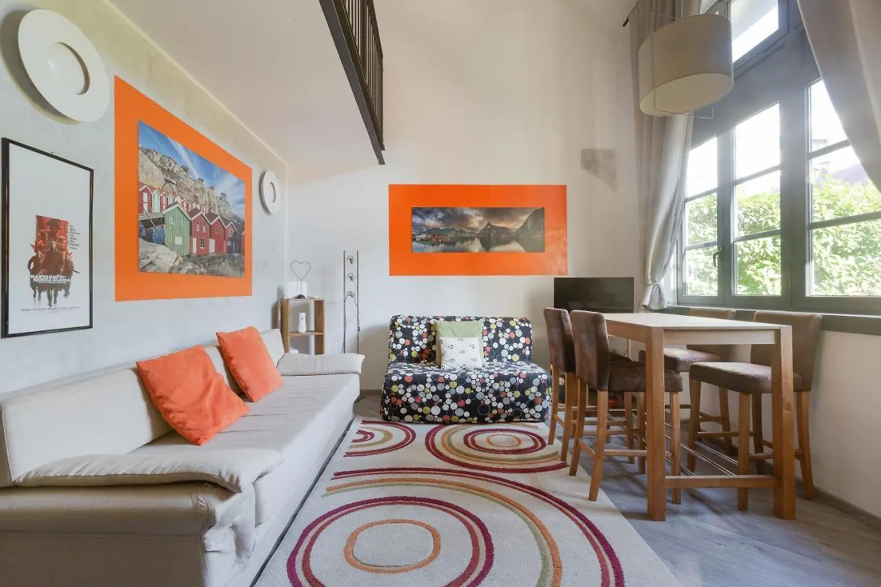 Guesthost - Milano Vigentino Loft With Terrace Apartment Italy
